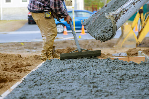 Best Commercial Concrete Contractor  in Smyrna, DE